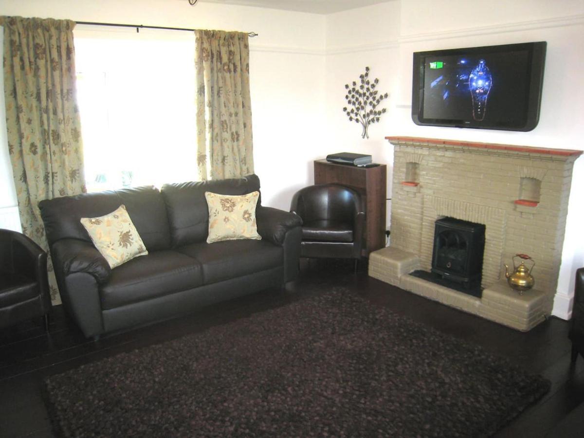 Arden Hill Farmhouse - Hot Tub, Snooker Table, Sleeps 16 Стретфорд-на-Ейвоні Екстер'єр фото